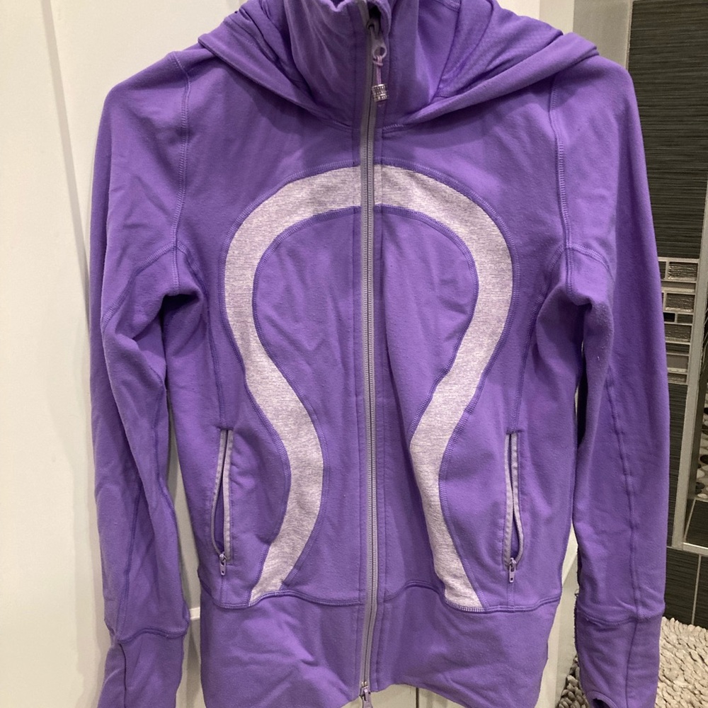 Lululemon Athletica active jacket